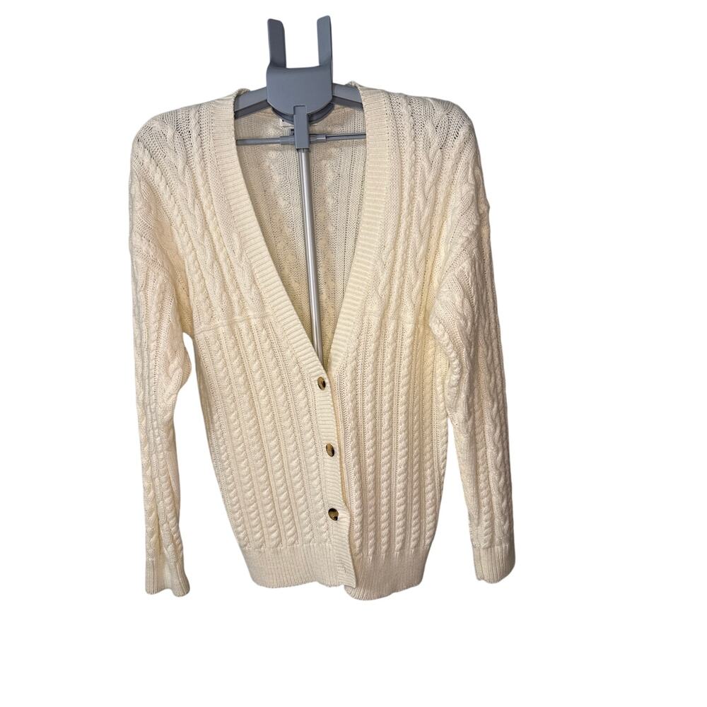 Carriage Court Women's Cream Color V neck button down cable knit Size M